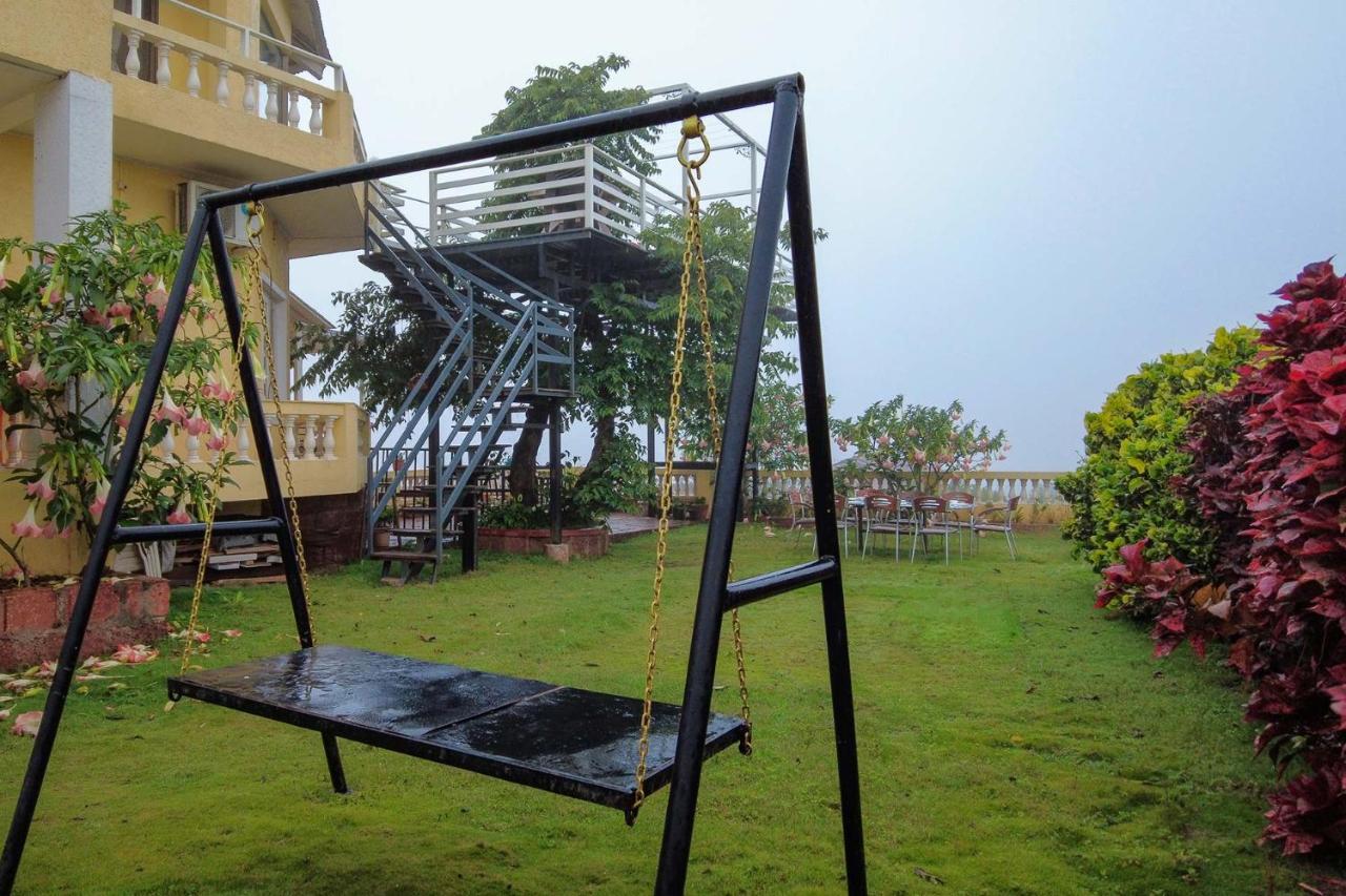 Stayvista's Serenity Hills: Luxe Retreat with Valley Views and Pool Mahabaleshwar Exterior photo